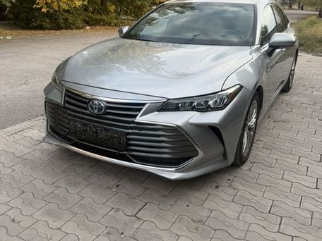 Toyota Avalon, 2018 — 照片 1