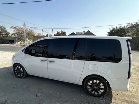 Hyundai Staria, 2024 — photo 3