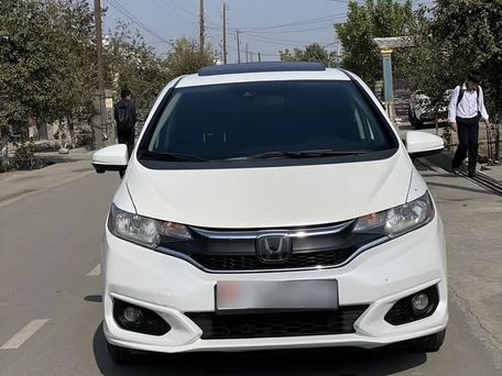 Honda Fit, 2017 — фото 1
