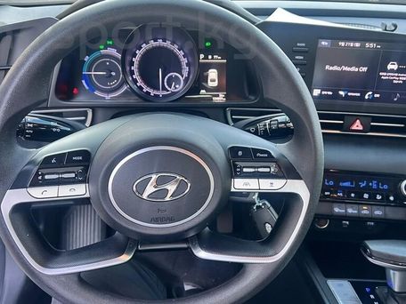 Hyundai Avante, 2021 — 照片 16