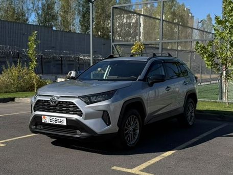 Toyota RAV4, 2019 — фото 1