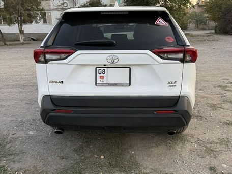 Toyota RAV4, 2022 — photo 3