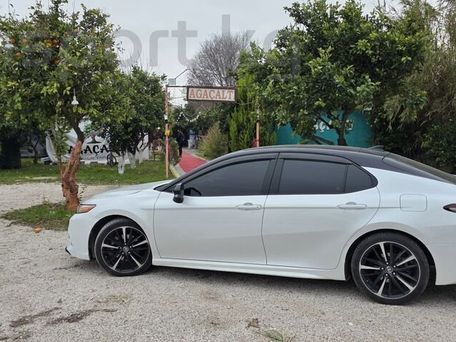 Toyota Camry, 2019 — photo 3