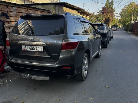 Toyota Highlander, 2013 — photo 1