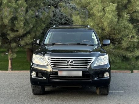 Lexus LX, 2011 — 照片 1