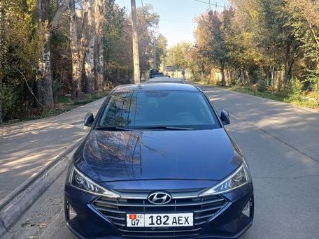 Hyundai Avante, 2018 — photo 1