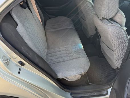 Toyota Avensis, 2004 — 照片 5