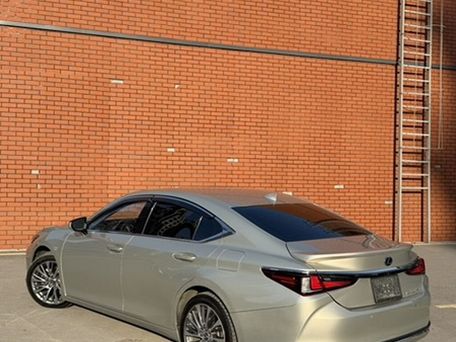 Lexus ES, 2021 — 照片 3