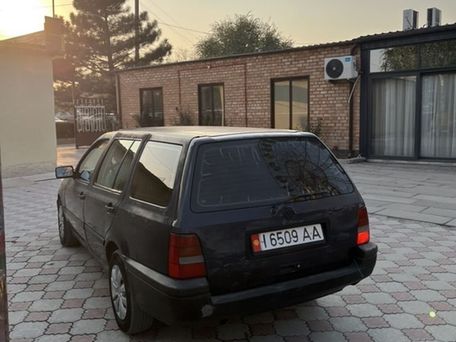 Volkswagen Golf, 1994 — сүрөт 1