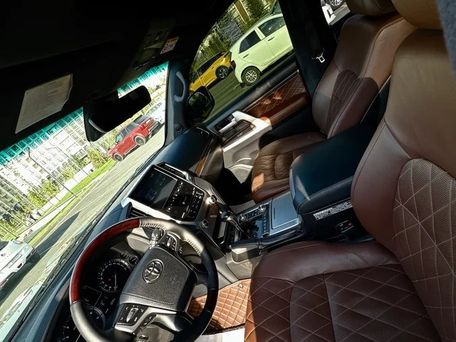 Toyota Land Cruiser, 2017 — сүрөт 9