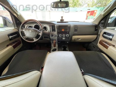 Toyota Sequoia, 2009 — 照片 7