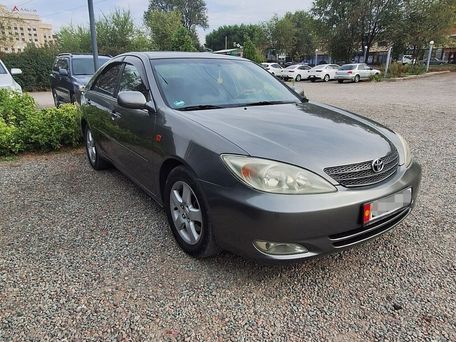 Toyota Camry, 2002 — фото 2