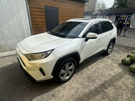 Toyota RAV4, 2020 — сүрөт 2