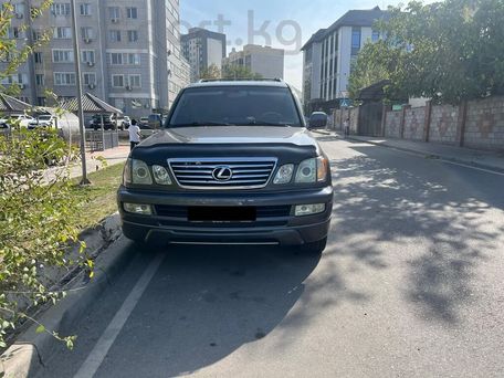 Lexus LX, 2006 — 照片 1