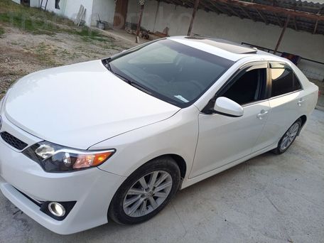 Toyota Camry, 2012 — photo 3