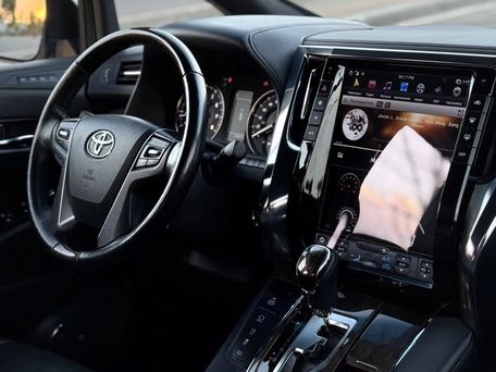 Toyota Alphard, 2019 — photo 11