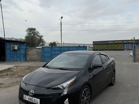 Toyota Prius, 2016 — 照片 1