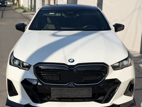 BMW 5 Series, 2024 — photo 1