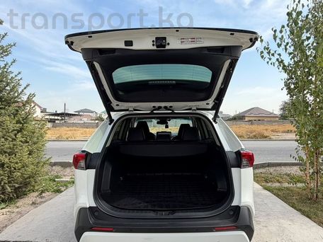 Toyota RAV4, 2019 — сүрөт 16
