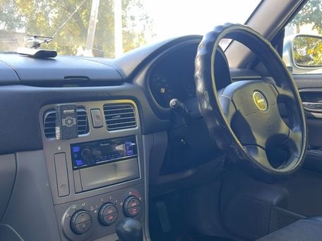 Subaru Forester, 2002 — сүрөт 9