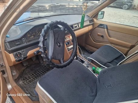 Mercedes-Benz W124, 1989 — 照片 4
