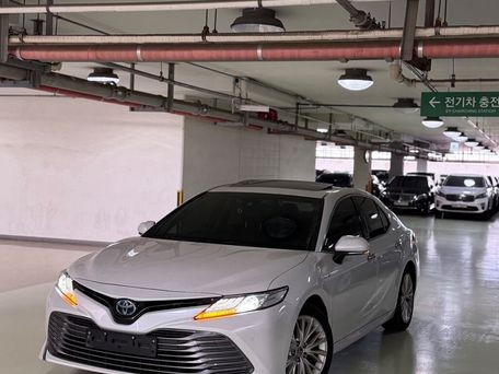 Toyota Camry, 2020 — сүрөт 1