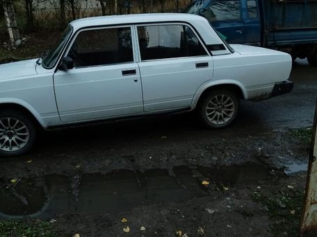 Lada (ВАЗ) 2107, 2007 — фото 3