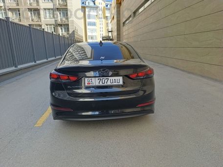 Hyundai Elantra, 2017 — 照片 5