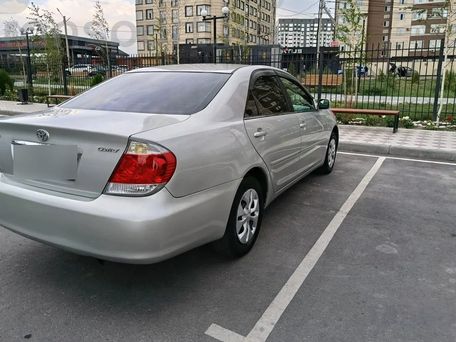 Toyota Camry, 1991