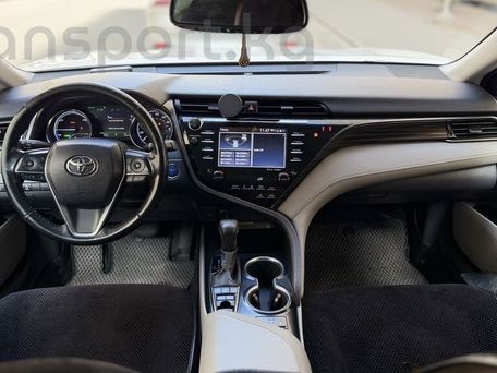 Toyota Camry, 2020 — photo 9