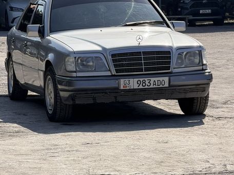 Mercedes-Benz W124, 1994 — фото 1