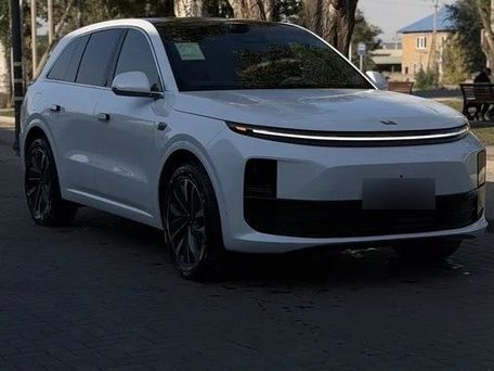 Li Auto (Lixiang) L6, 2024