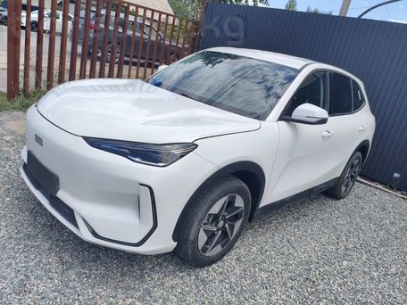 Geely Galaxy E5, 2025
