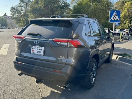 Toyota RAV4, 2019 — сүрөт 4