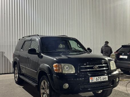 Toyota Sequoia, 2002 — photo 2