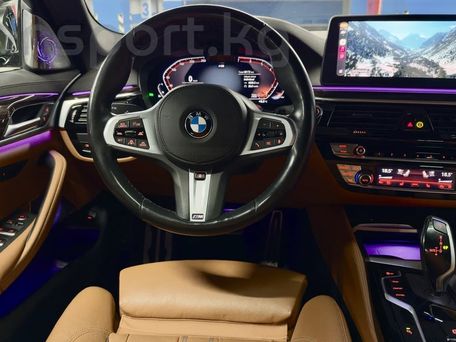 BMW 5 серии, 2020 — 照片 8