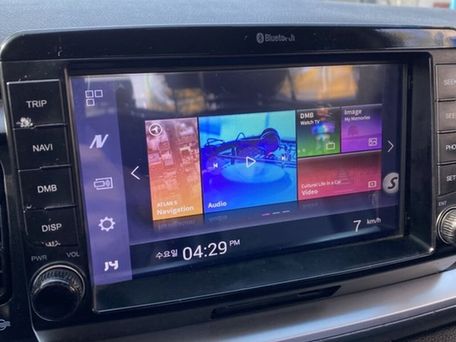 Kia Stonic, 2018 — сүрөт 8