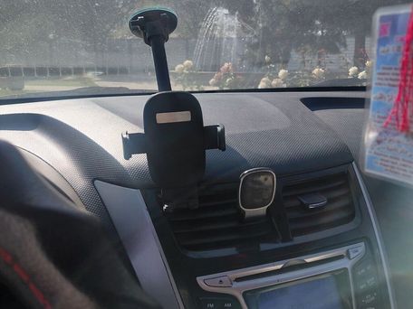 Hyundai Accent, 2011 — 照片 4