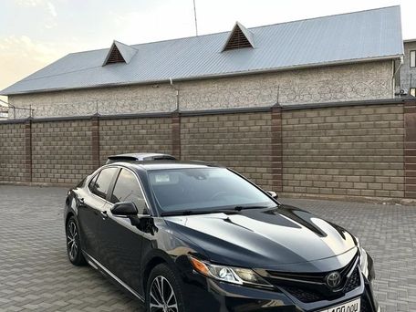 Toyota Camry, 2018 — сүрөт 3