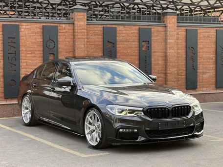 BMW 5 серии, 2018 — сүрөт 1