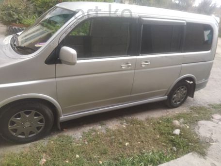Honda Stepwgn, 2003