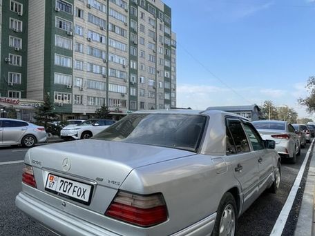Mercedes-Benz W124, 1994 — photo 4