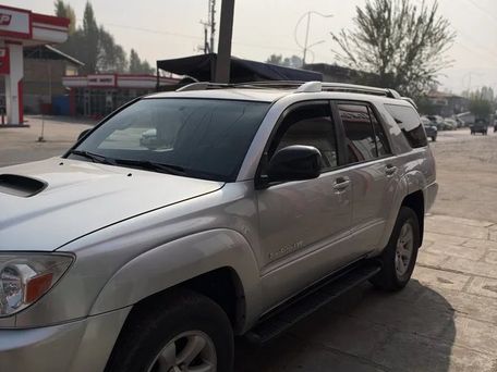 Toyota 4Runner, 2004 — сүрөт 2
