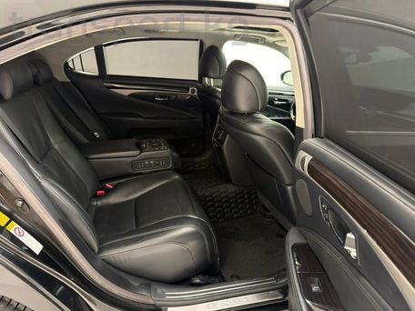 Lexus LS, 2013 — 照片 8