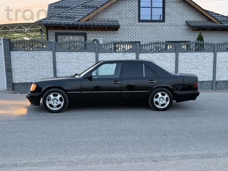 Mercedes-Benz E-Класс, 1994 — сүрөт 3