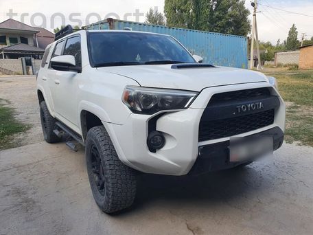 Toyota 4Runner, 2019 — фото 2