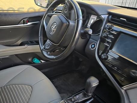 Toyota Camry, 2018 — фото 12