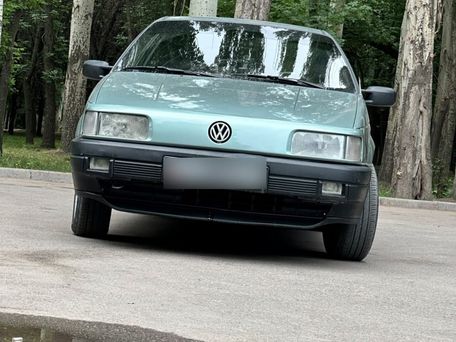Volkswagen Passat, 1988