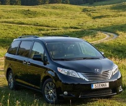 Toyota Sienna, 2012 — photo 2