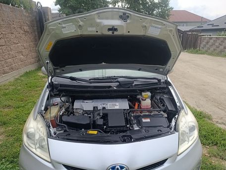 Toyota Prius, 2014 — фото 10